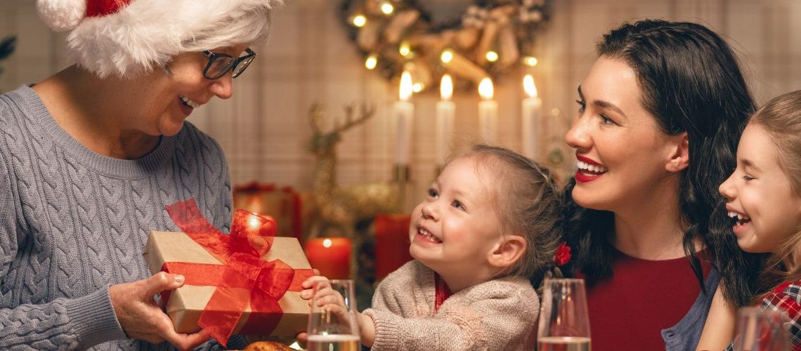 El ritual en la trinchera: Decodificando la psiquis del consumidor boliviano en la Navidad